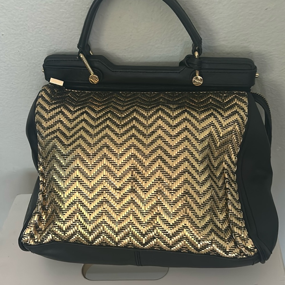 Vince Camuto Fiona Crossbody bag